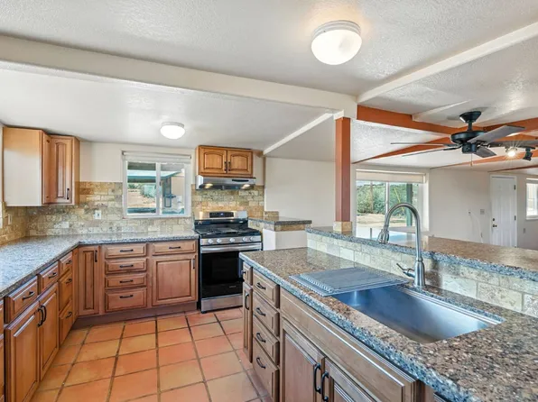 27809 S Rain Valley Rd, Elgin, AZ 85611