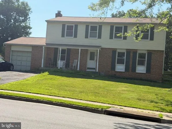 9258 Bayberry Ave, Manassas, VA 20110