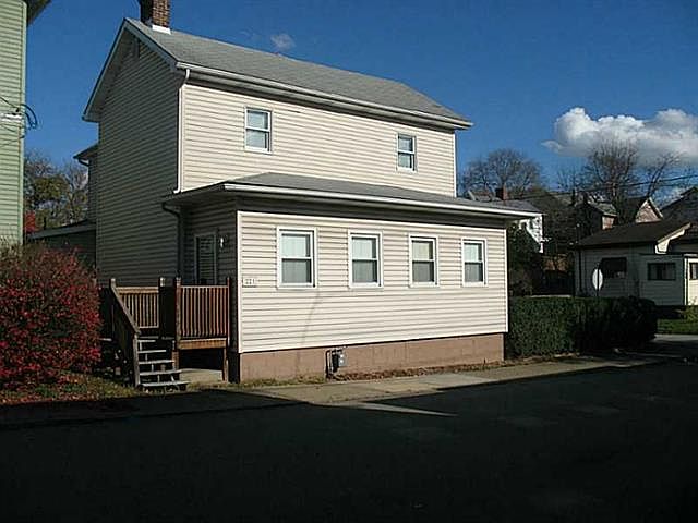 1st image of 221 S Hamilton Ave