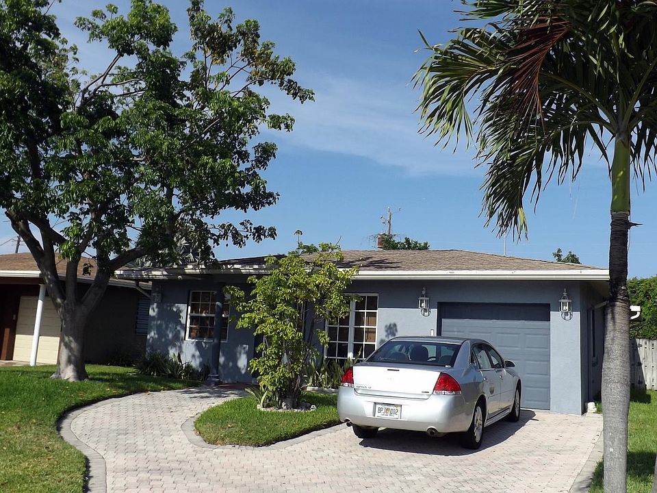 1st image of 3770 NE 17th Ave