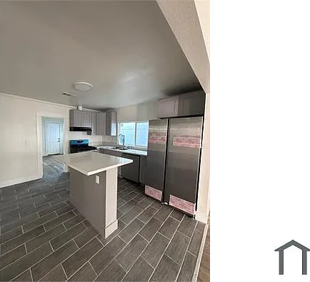 3 bed, 1400 sqft, $3,999 — Photo 2