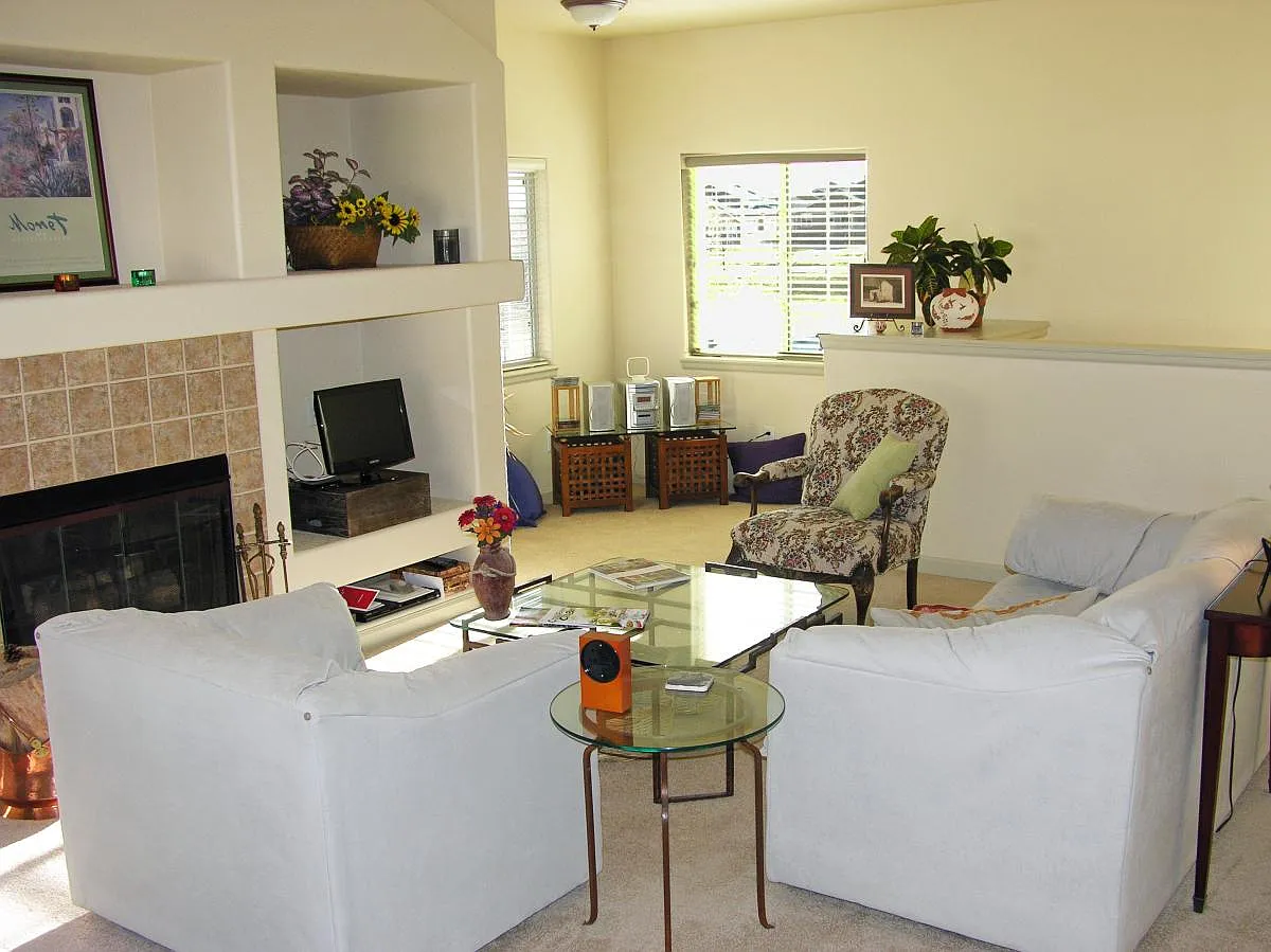 2 bed, 1284 sqft, $1,850 — Photo 4
