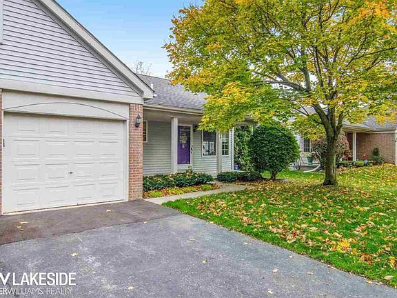 3rd image of 19559 Mandarin Dr