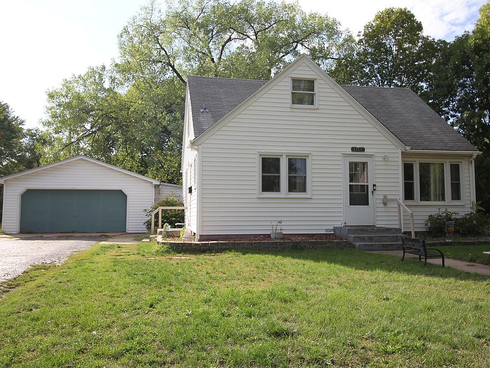1st image of 1115 McCammon Ave