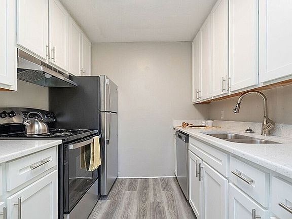 Diamond Kitchen