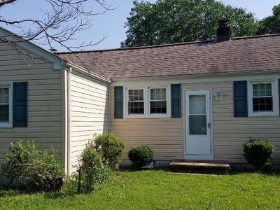 8212 Woodyard Rd, Clinton, MD, 20735