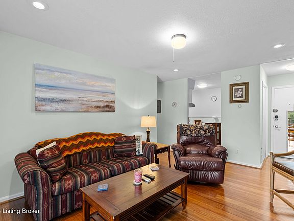 5th image of 3510 Paragon Ct Unit 6