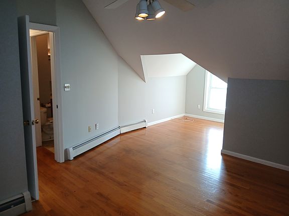 4th image of 35 Fairview St #2