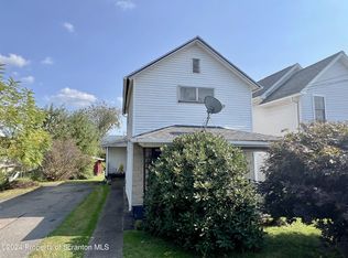 110 5th St, Olyphant, PA 18447