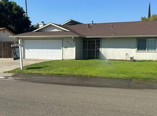 4020 Vosburg St, Sacramento, CA 95826