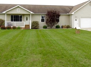 19805 W Yankee Rd, Howard City, MI 49329