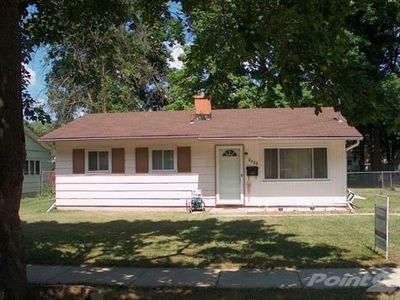 2822 Greenbelt Dr, Lansing, MI, 48911