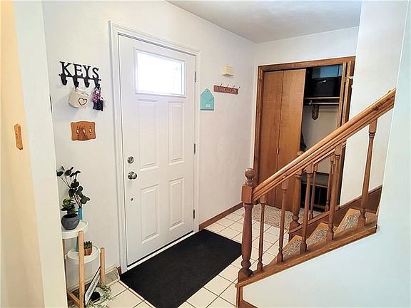 2nd image of 150 Carmella Dr
