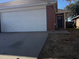 5540 Homestead Rd, Arlington, TX 76017