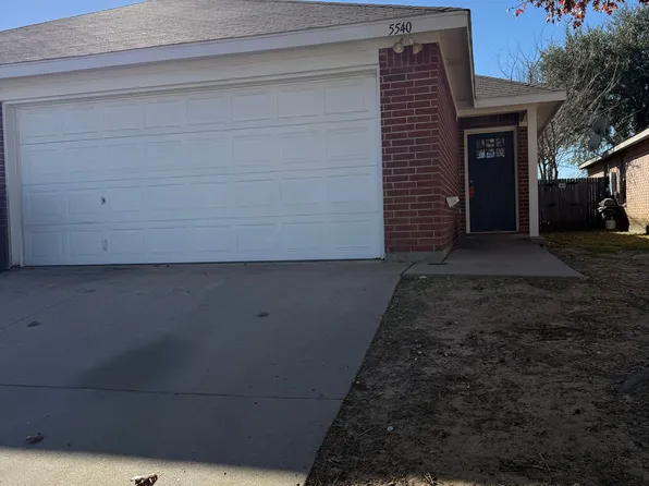 5540 Homestead Rd, Arlington, TX 76017
