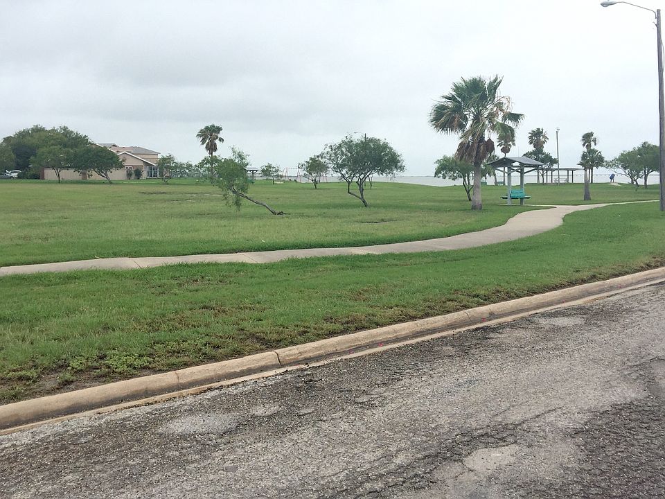 2nd image of 1018 Sealane Dr