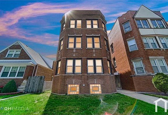 2nd image of 10740 S Avenue C #3R