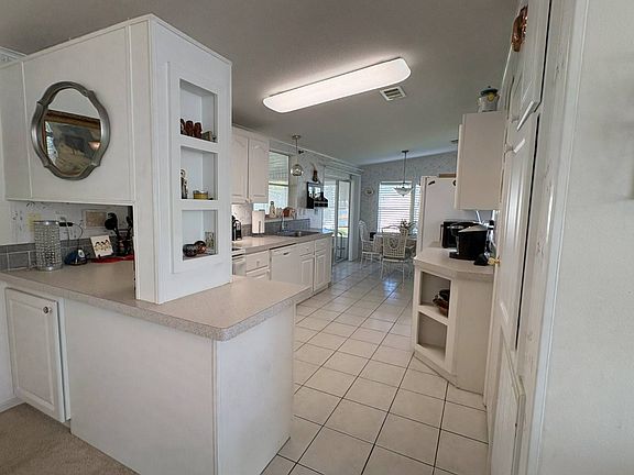 4th image of 104 Habersham Dr