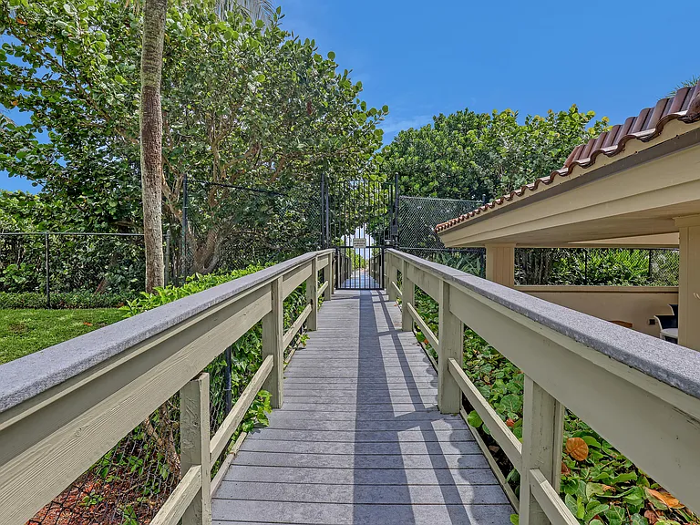 3400 N Ocean Dr #101 — Photo 33