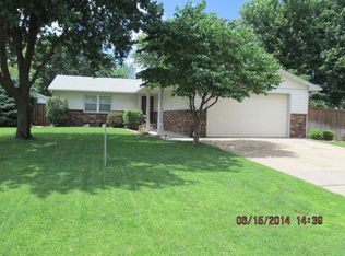 1933 N Reca St, Wichita, KS 67212
