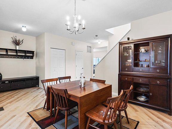 5th image of 4736 Hassman Ct