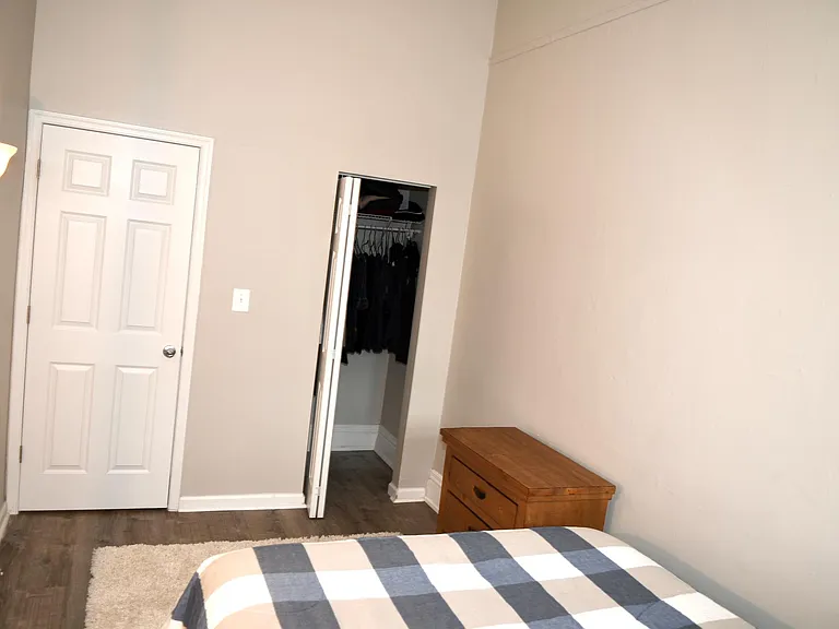 1403 Park Ave #2 — Photo 8