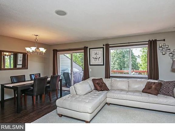 2nd image of 607 Portland Mews