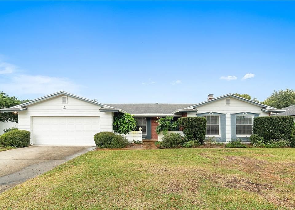 1st image of 2937 De Brocy Way