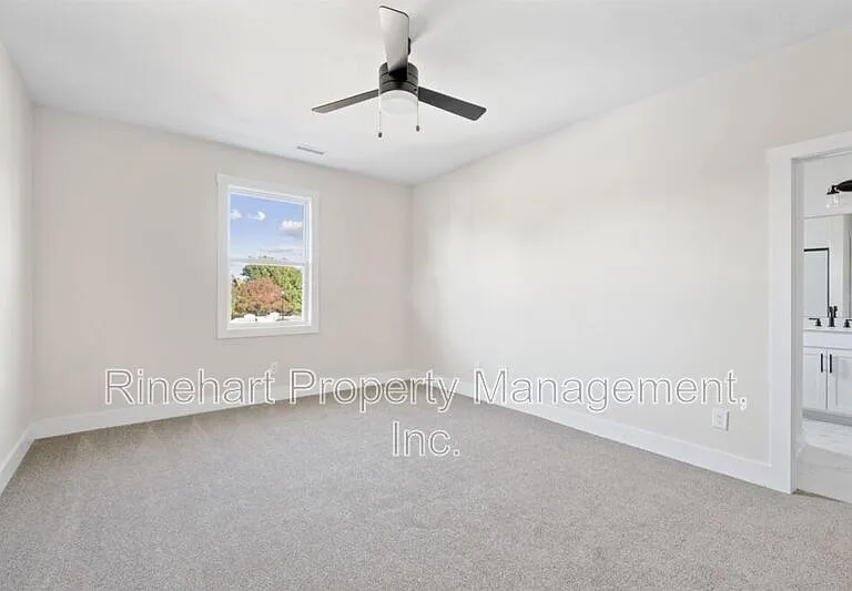 380 Ginsberg Rd — Photo 5