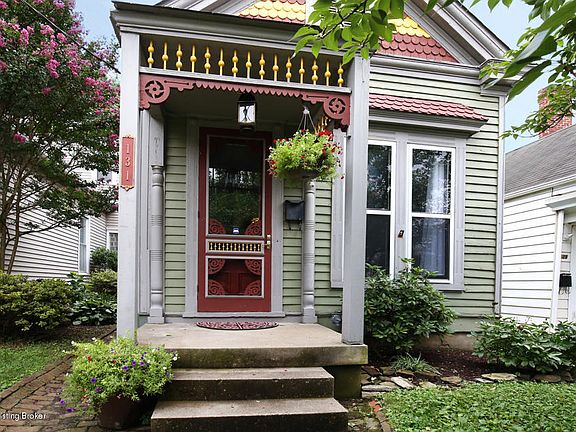 2nd image of 131 Pope St