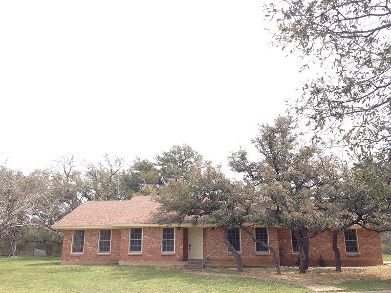 1st image of 118 Sunny Ln