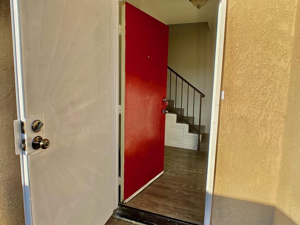 1st image of 4318 Poplar St #B