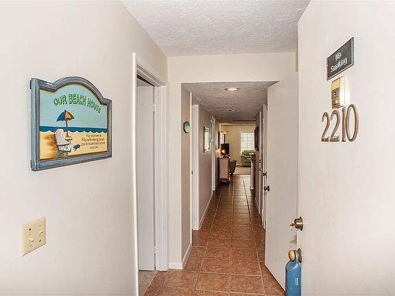 2nd image of 4670 A1a S Unit 2210