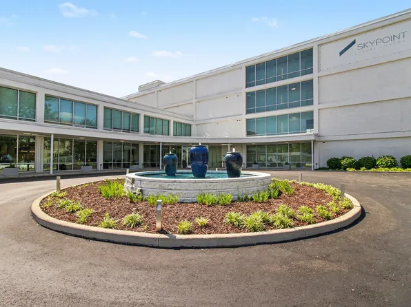 120 Main St #209, Newport, KY 41071