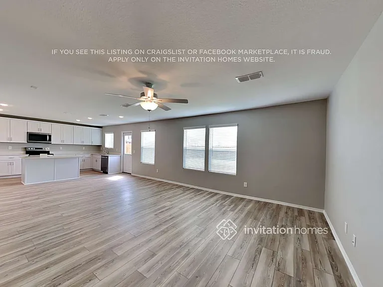 1139 Clear Dusk Ln — Photo 5