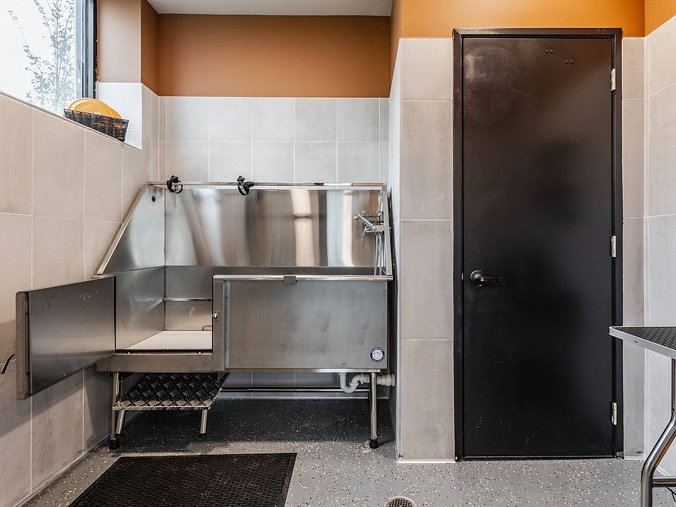Pet Wash Area
