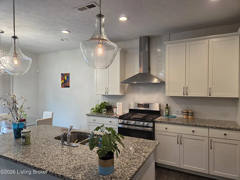 10325 Truman Way — Photo 12