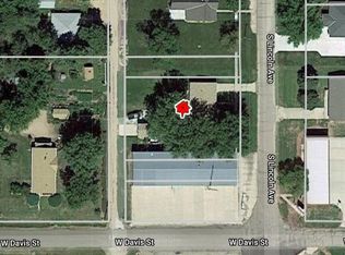 9114 S Lincoln Ave, Roseland, NE 68973