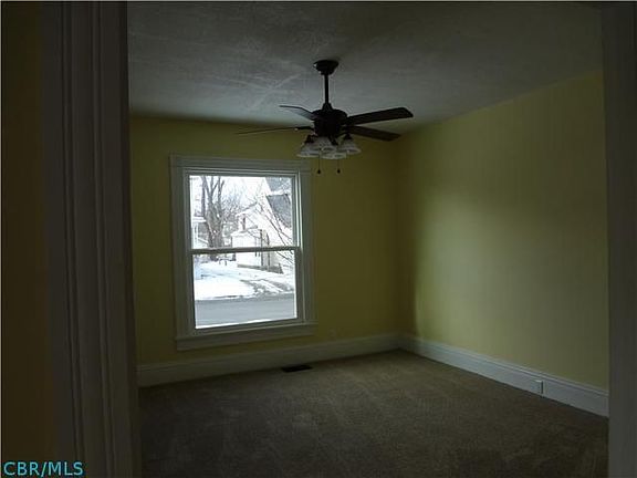 4th image of 196 Central Ave