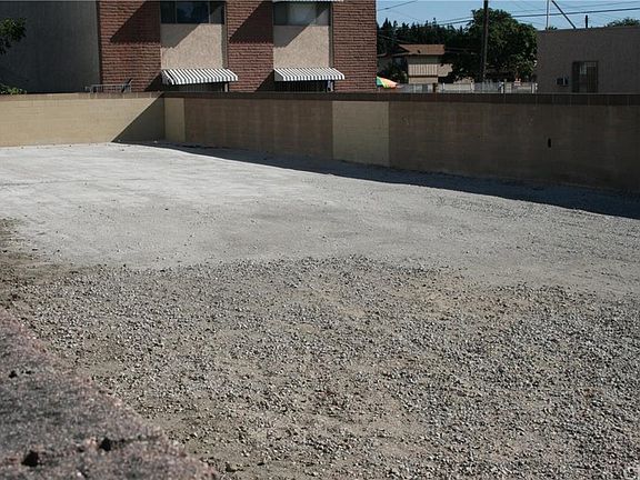 3rd image of 17046 Clark Ave