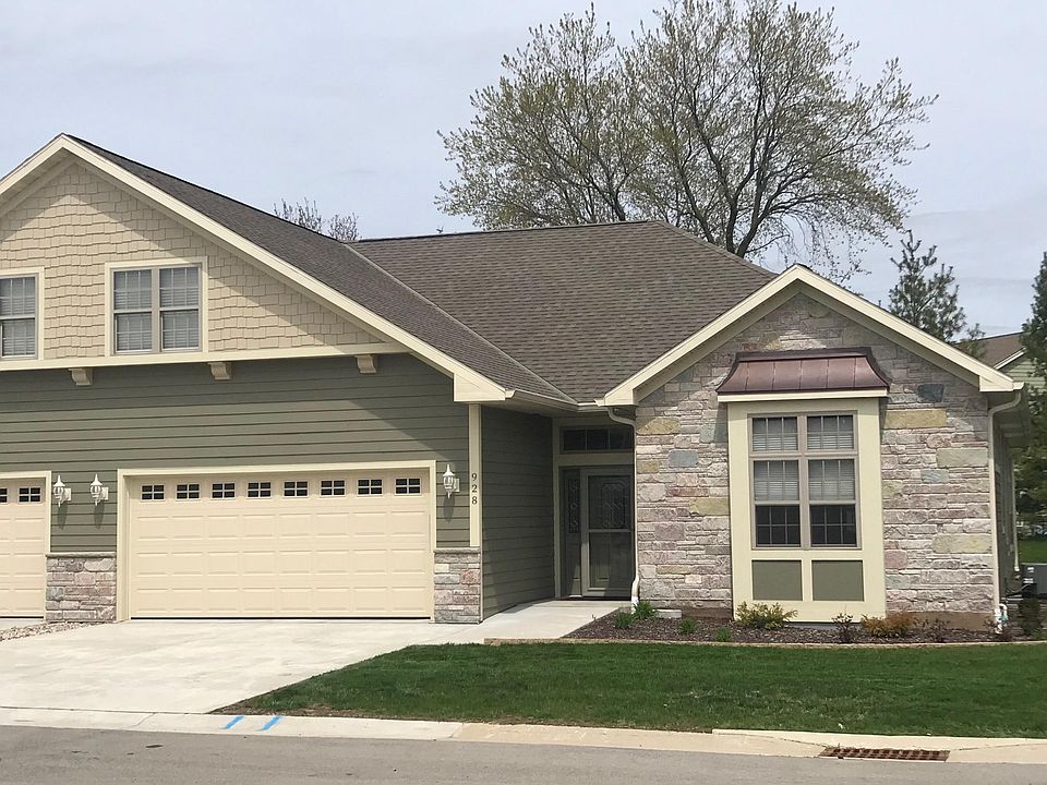 1st image of 928 Foxland Pl