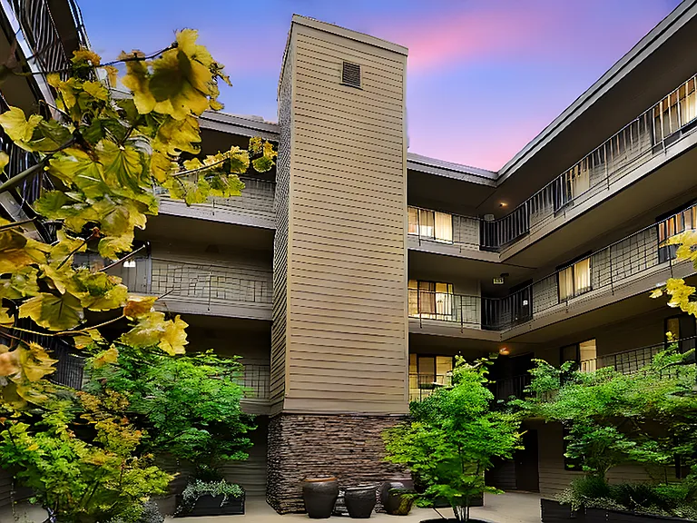 Greenlake Terrace Apartments — Photo 1