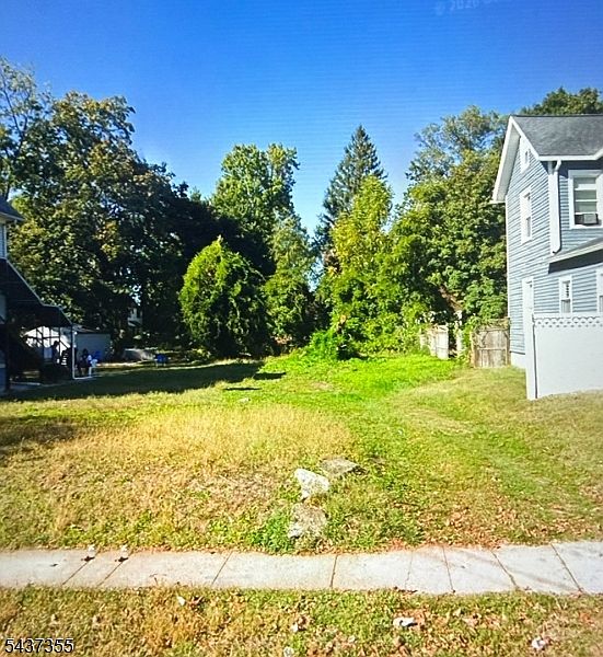 1st image of 1315 Randolph Rd