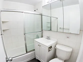 Rented by Urban Real Estate Inc