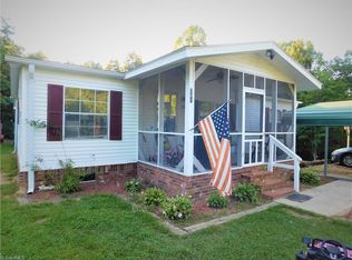 261 E Ridge Cir, Pilot Mtn, NC 27041