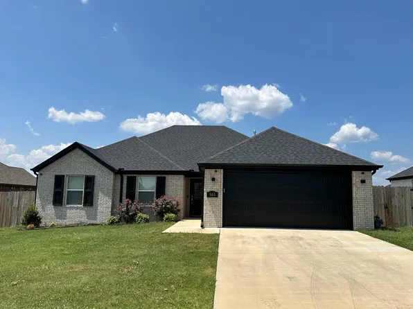 565 Goose Xing, Farmington, AR 72730