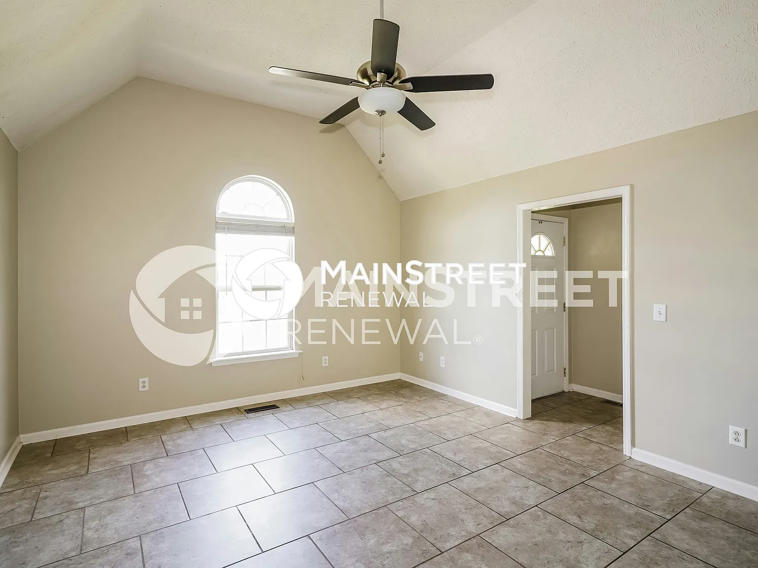 1200 Smalls Ct — Photo 4