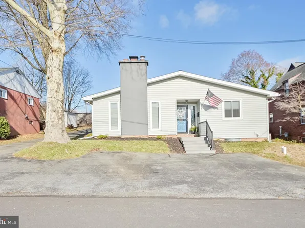 1915 Ursinus Ave, Lancaster, PA 17603