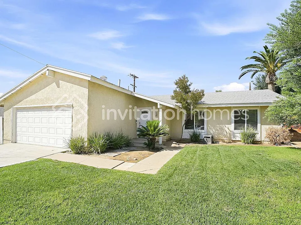 2373 Shreve Ave