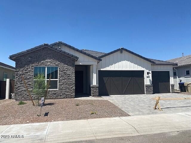 1st image of 10440 W MELINDA Lane